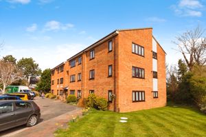 PHOTOS SHOW GENERAL VIEW OF RETIREMENT DEVELOPMENT- click for photo gallery